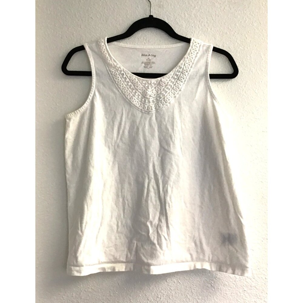 White Stag Womens Medium White Sleeveless Cotton Top With Embroidered Neckline